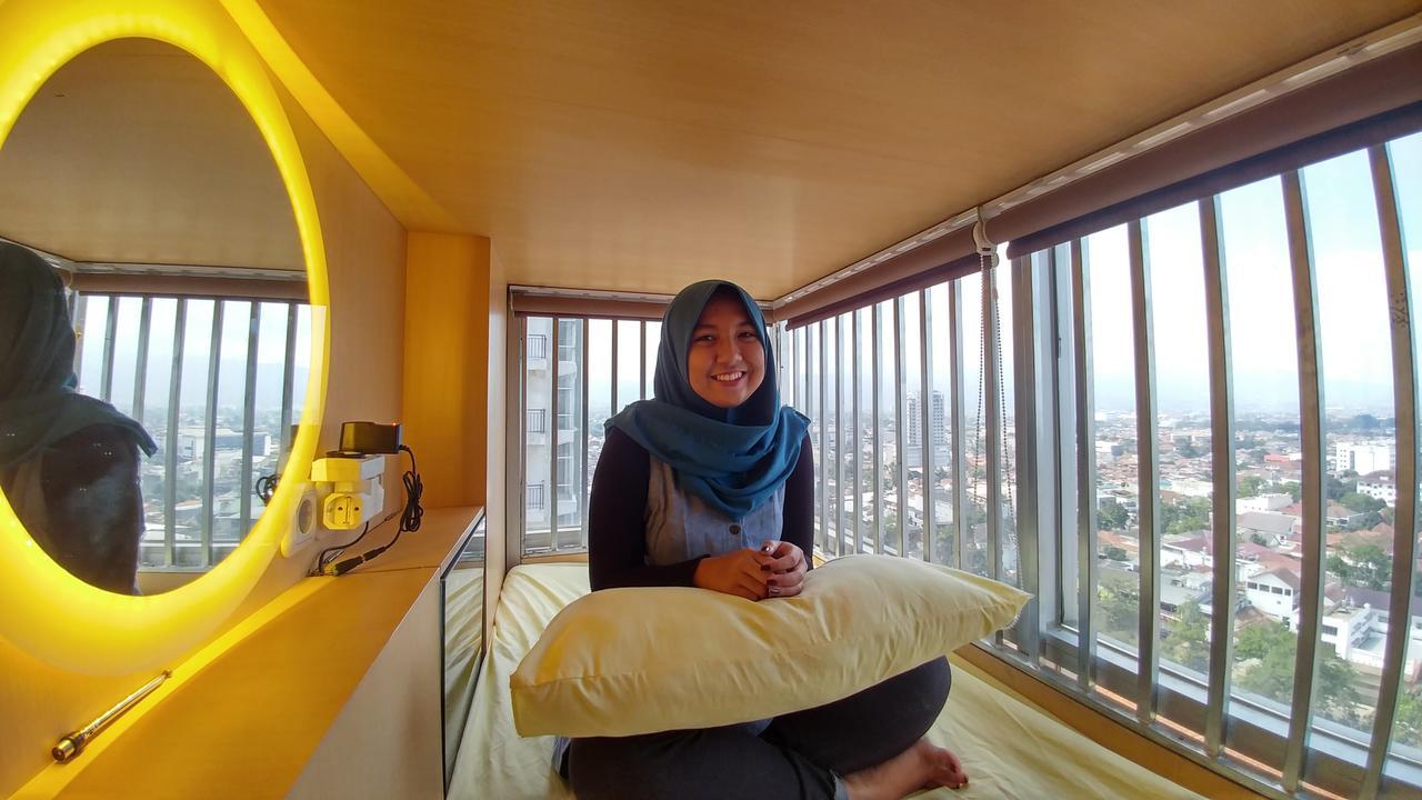 Inap At Capsule Hostel Bandung Esterno foto